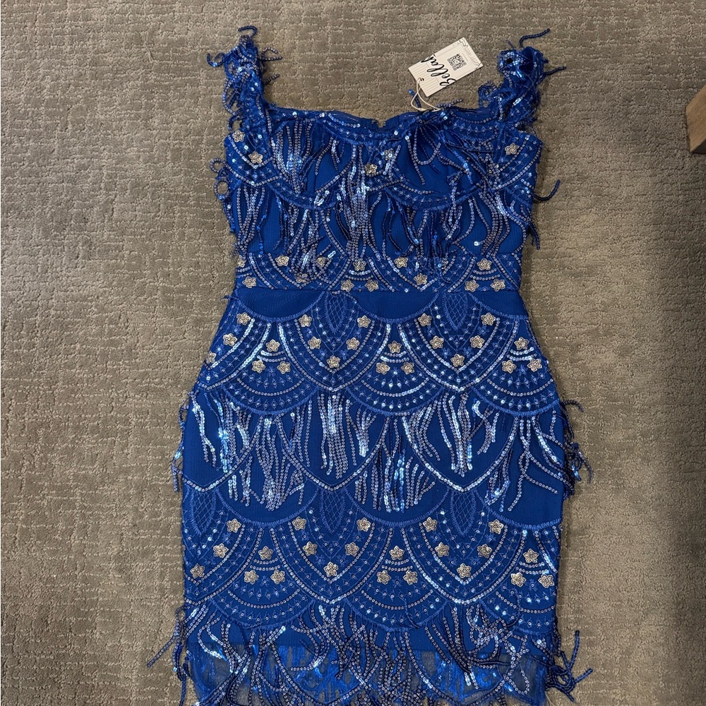 Beautiful blue sequence dress - Picture 2 of 4